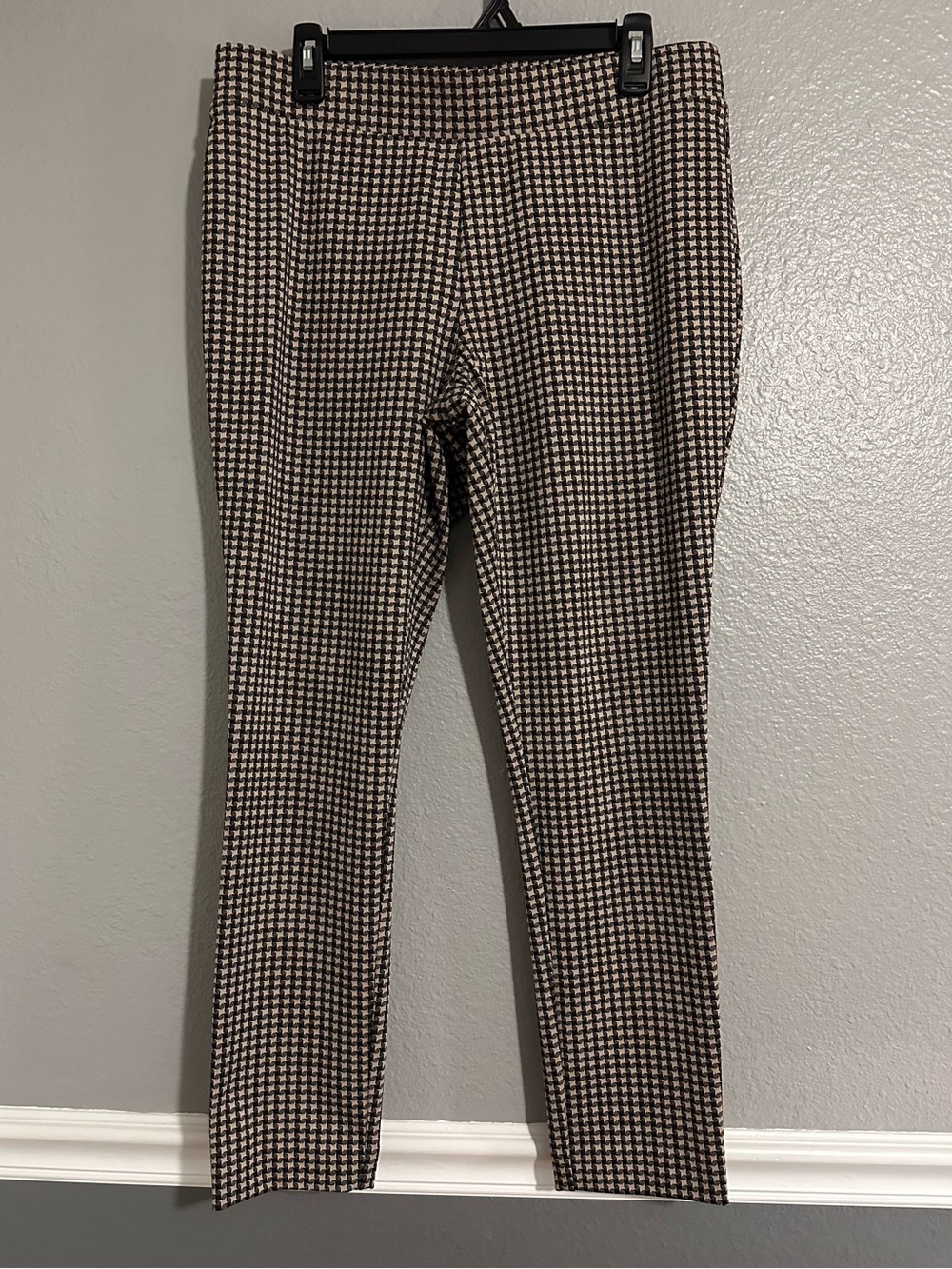 Cooper & Ella size large elastic waist pants